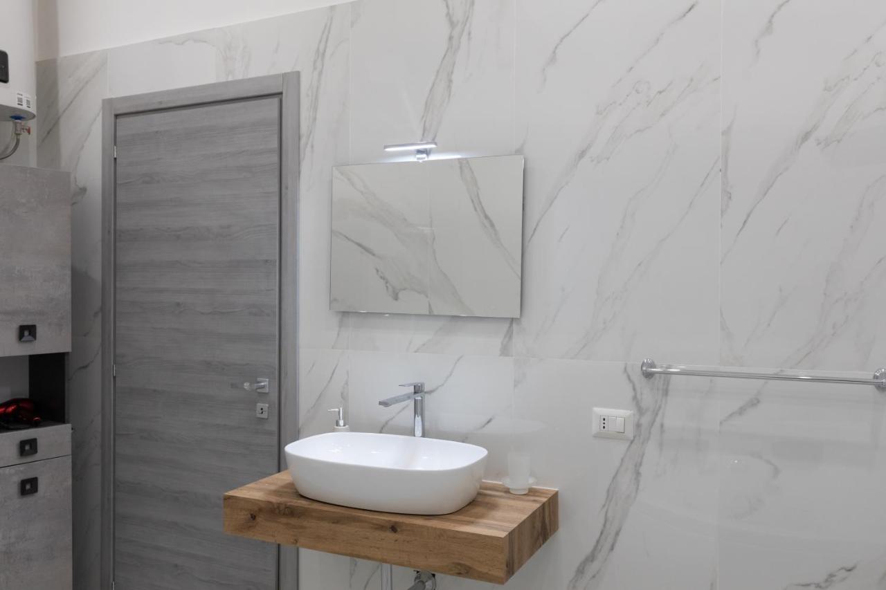 My Brilliant Home With Jacuzzi 2 Steps From St Toledo Napoli Eksteriør billede